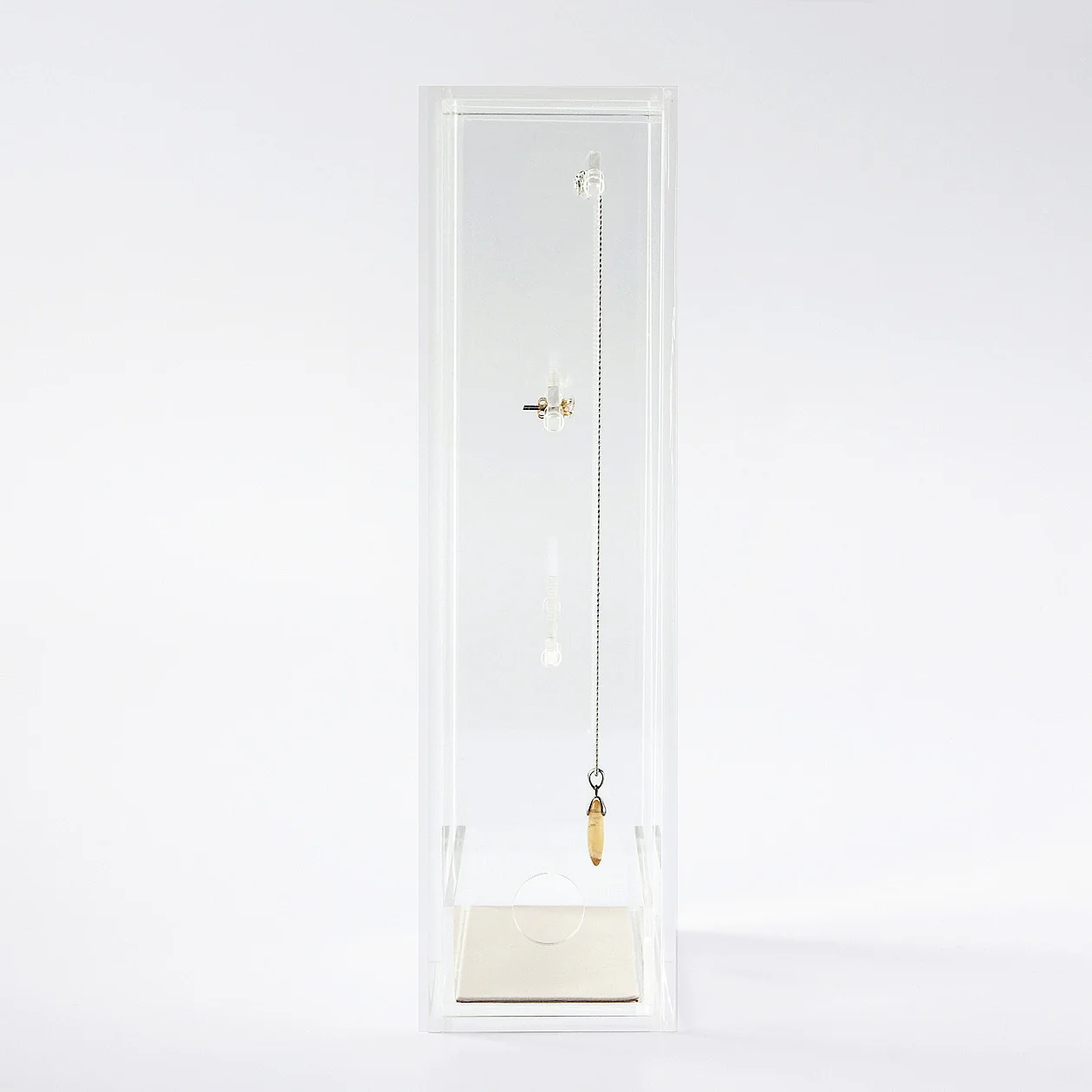 Acrylic Stand For Pierced Earrings & Necklace - Image 3