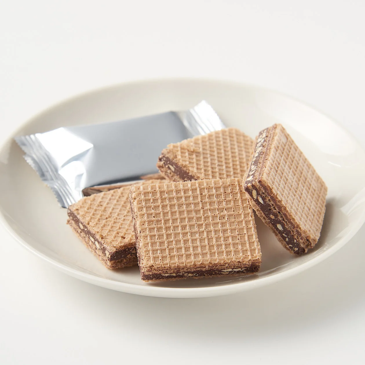 Double Sandwich Wafers - Peanut Chocolate (5 pcs) - Image 4