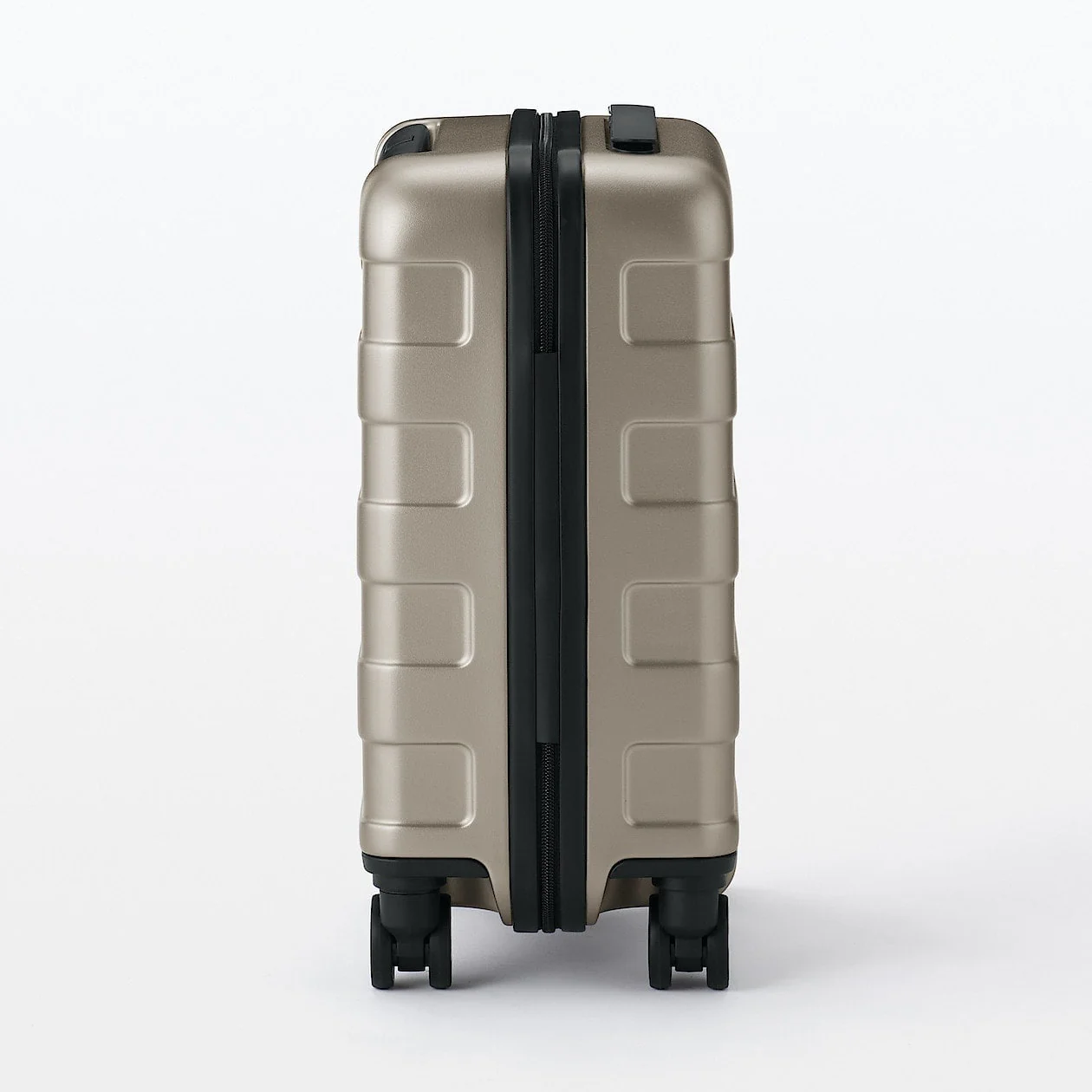 Hard Shell Suitcase - 20L (47cm) - Image 45