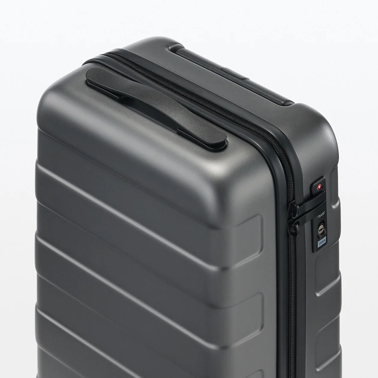Hard Shell Suitcase - 20L (47cm) - Image 73