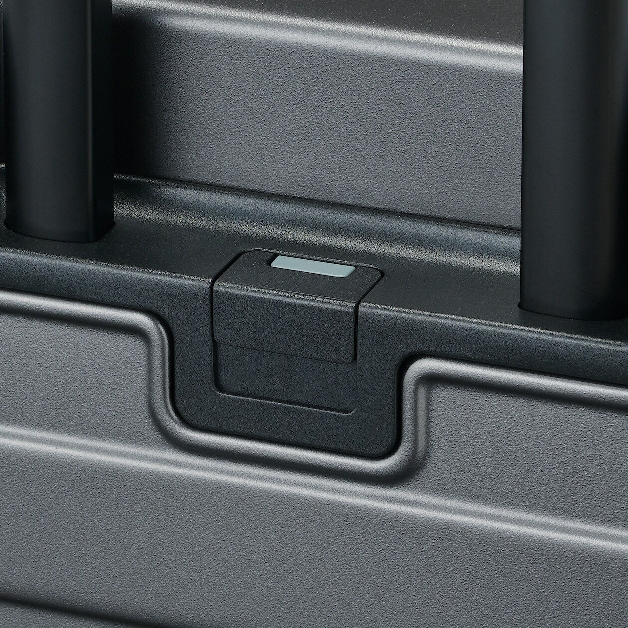 Hard Shell Suitcase - 20L (47cm) - Image 80