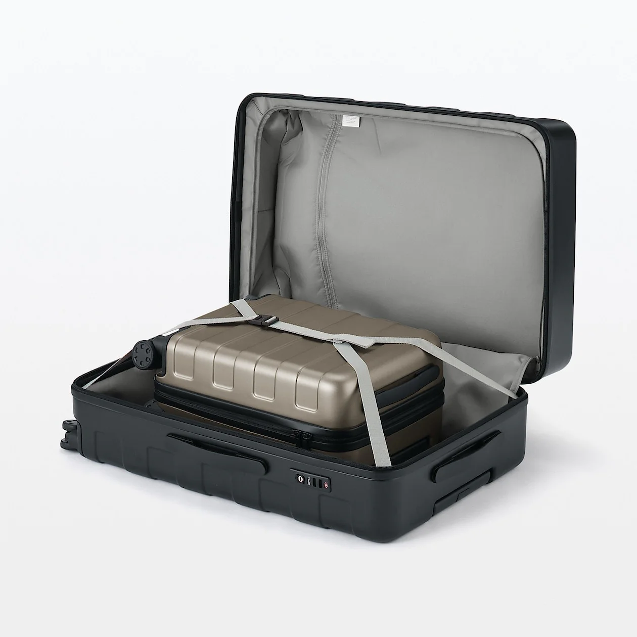 Hard Shell Suitcase - 36L (54cm) - Image 108