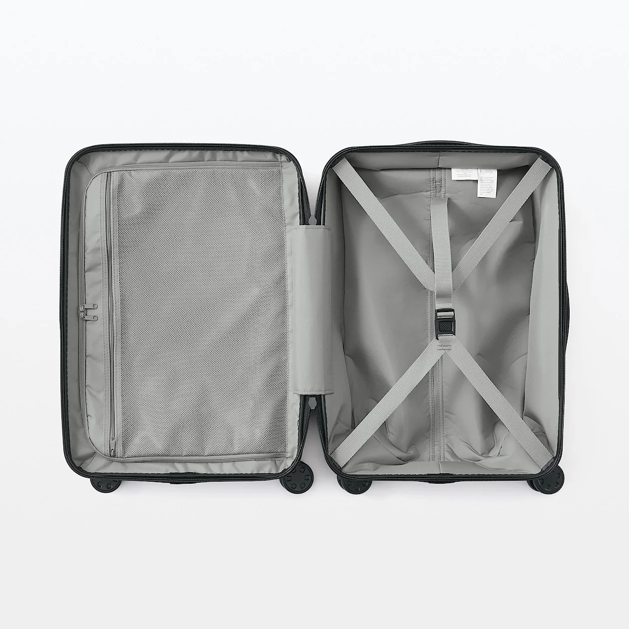 Hard Shell Suitcase - 36L (54cm) - Image 135