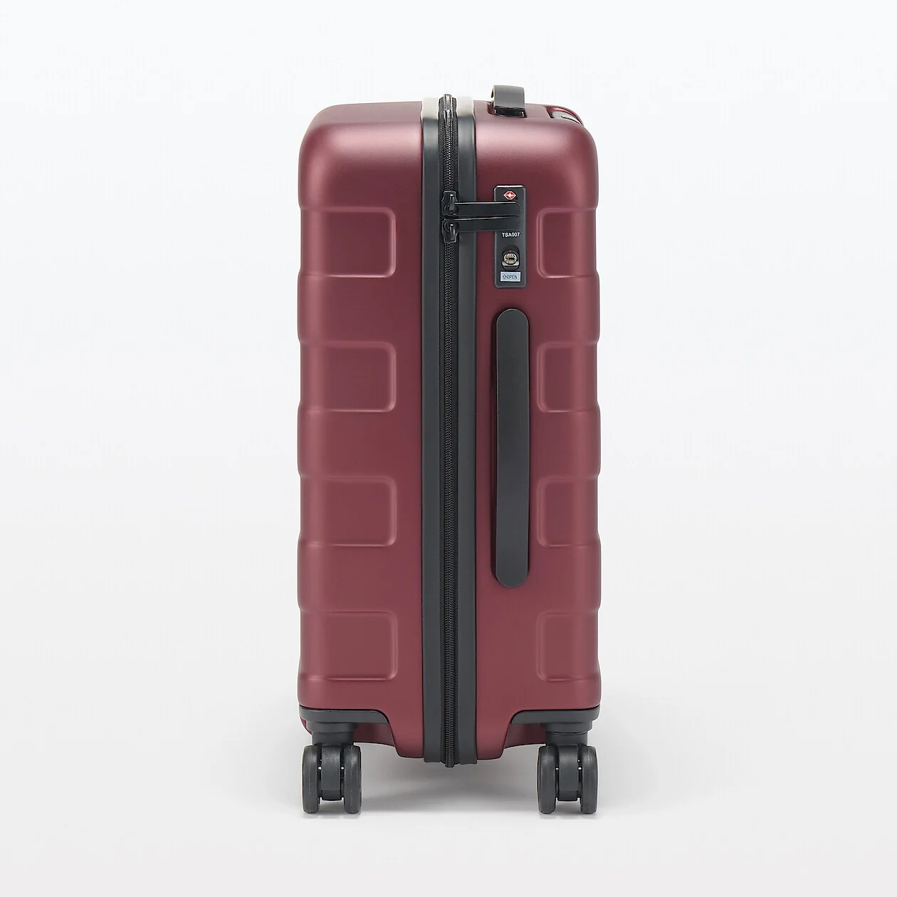 Hard Shell Suitcase - 36L (54cm) - Image 20