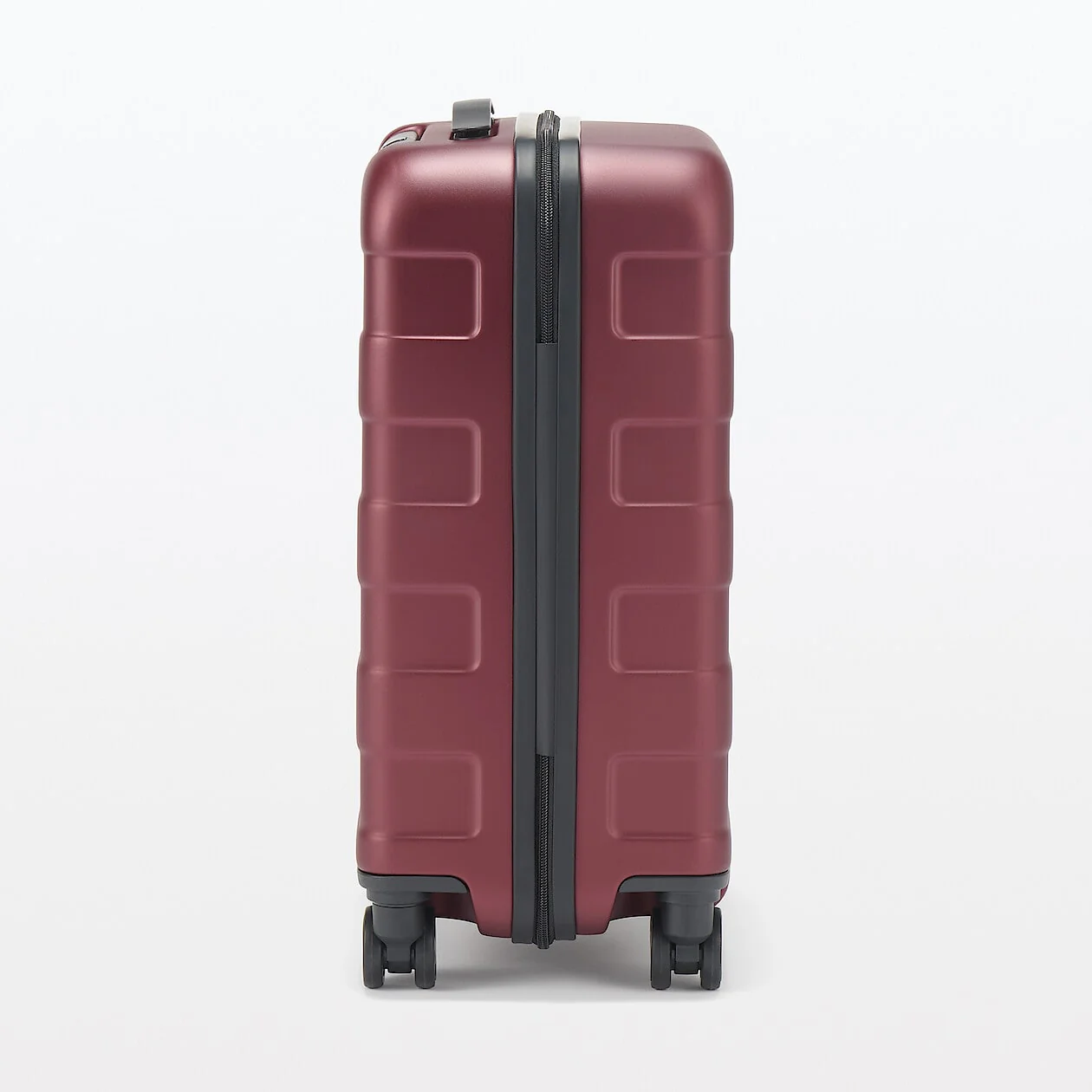 Hard Shell Suitcase - 36L (54cm) - Image 21
