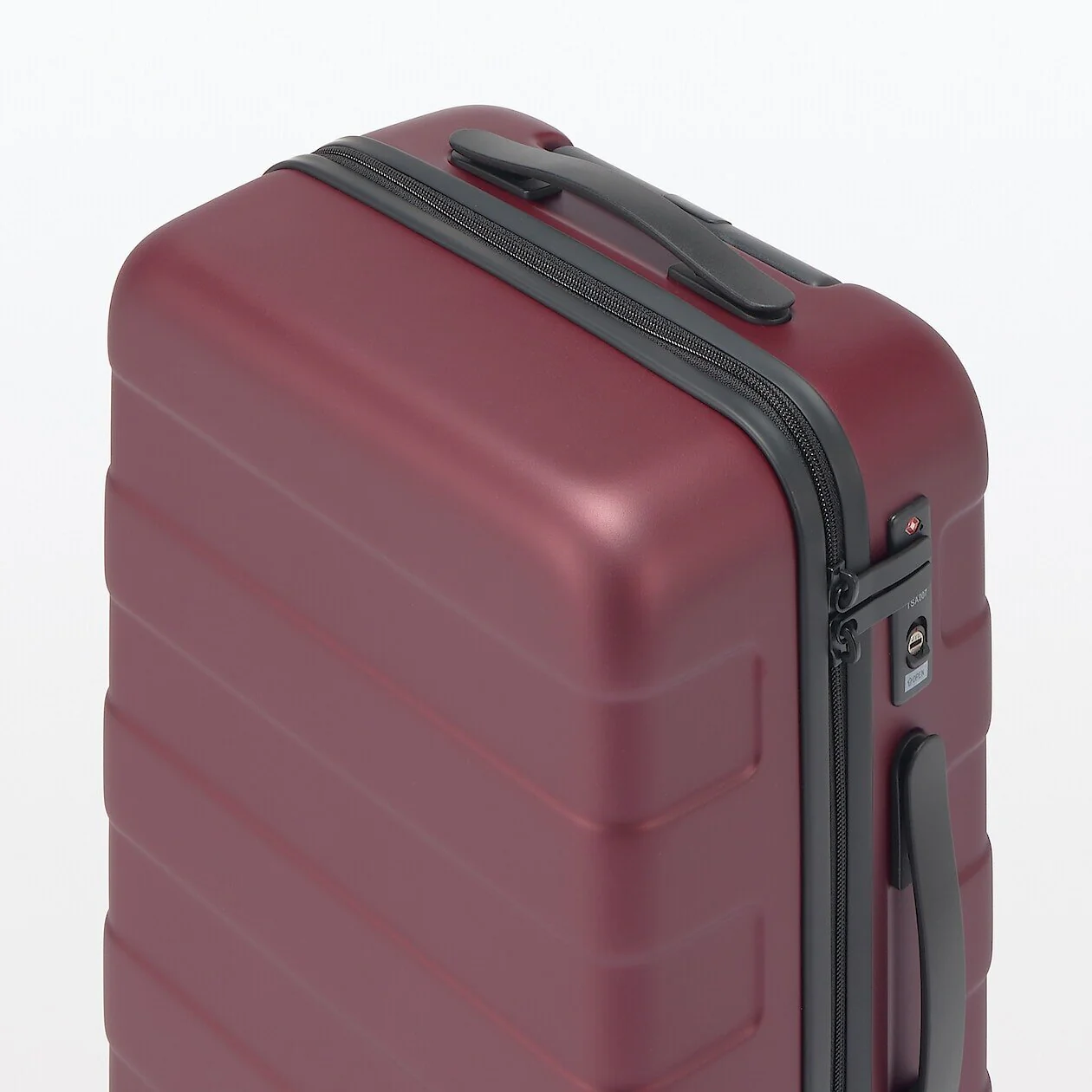 Hard Shell Suitcase - 36L (54cm) - Image 23