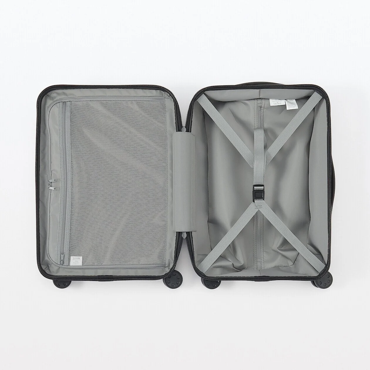 Hard Shell Suitcase - 36L (54cm) - Image 24