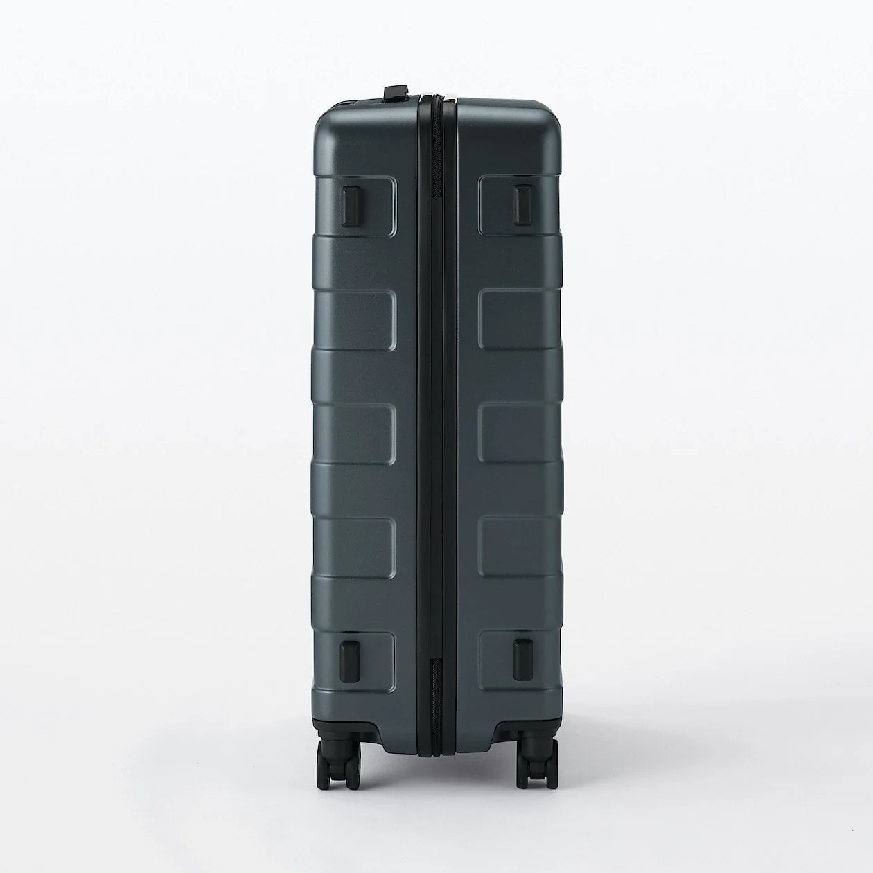 Hard Shell Suitcase - 75L (71.5cm) - Image 110