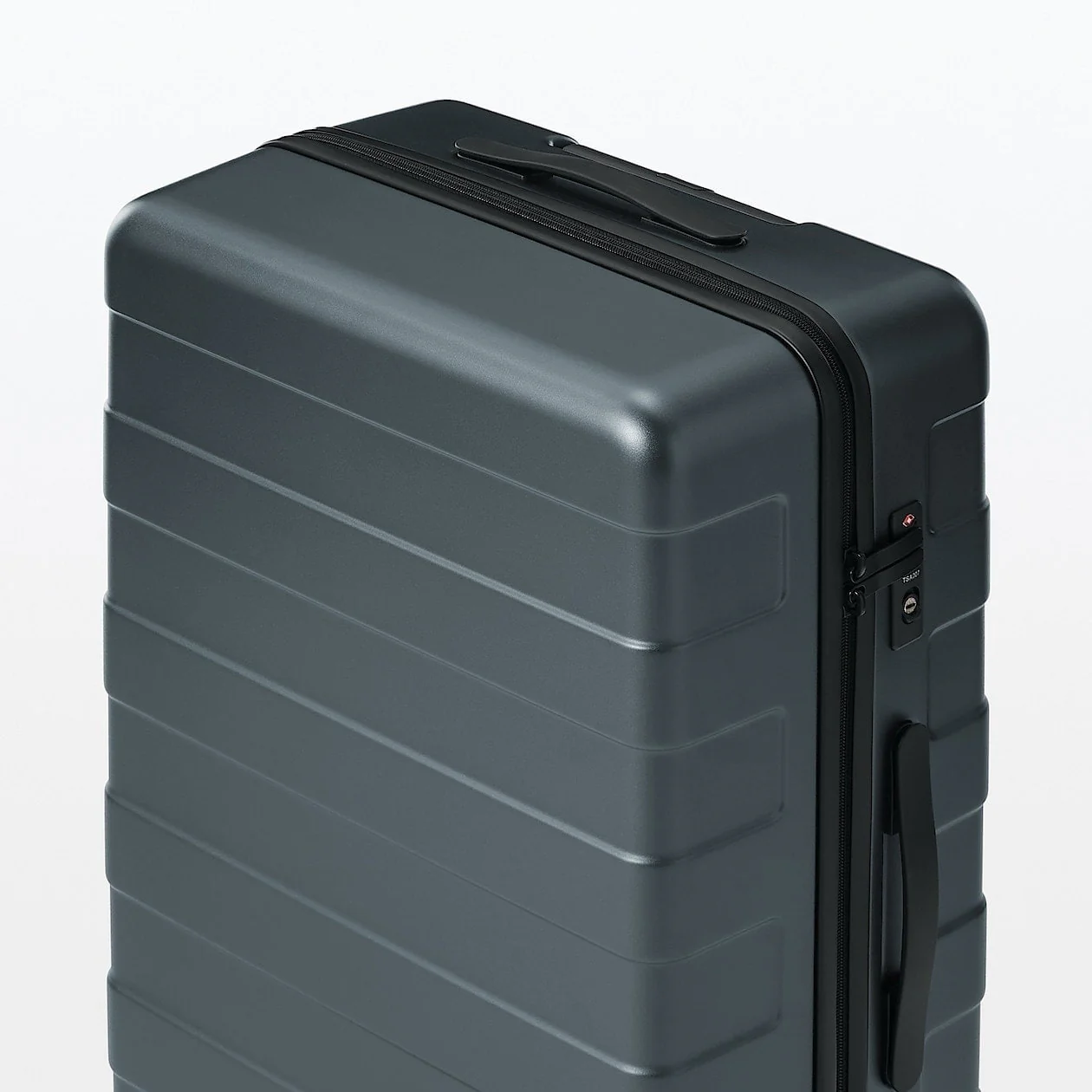 Hard Shell Suitcase - 75L (71.5cm) - Image 112