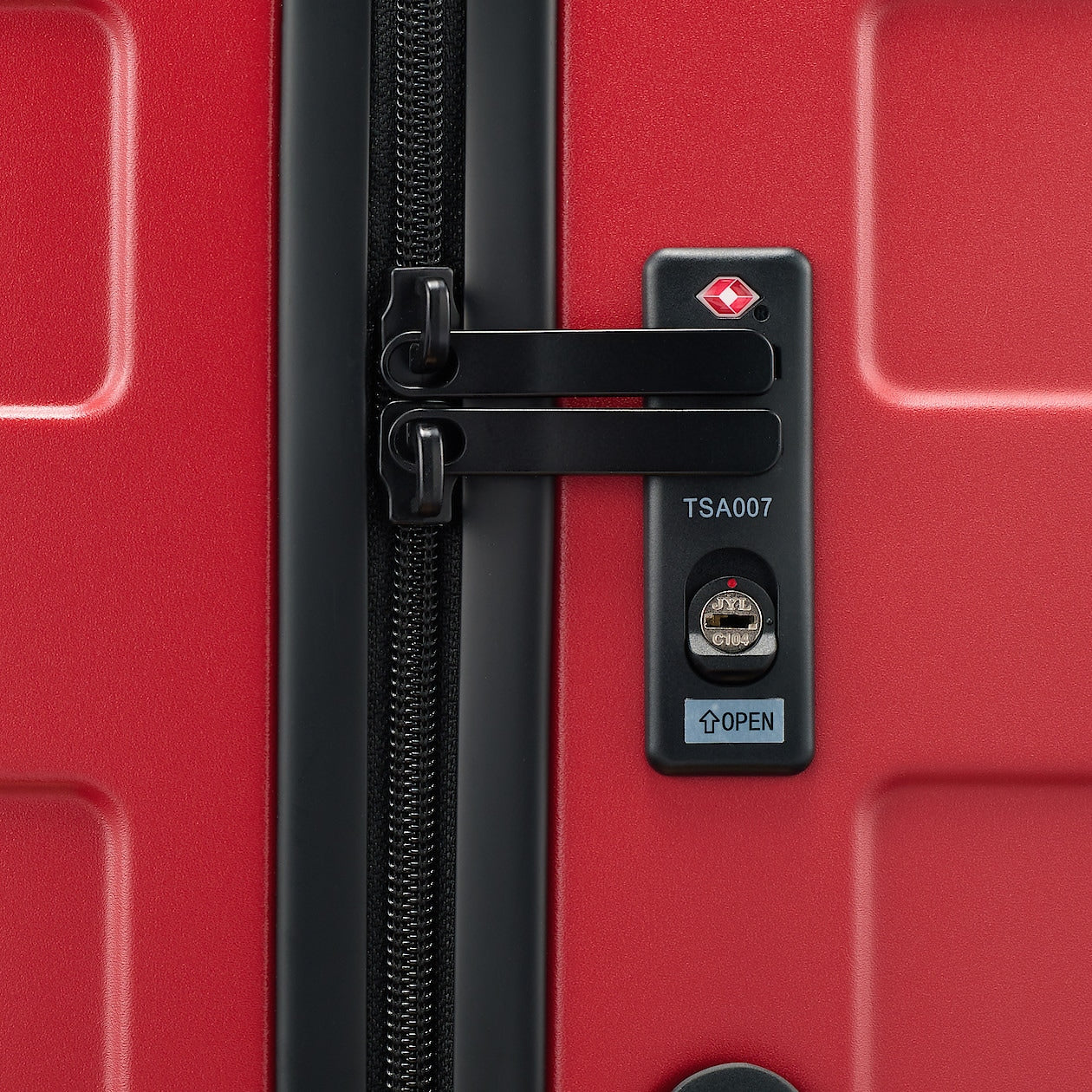 Hard Shell Suitcase - 75L (71.5cm) - Image 51