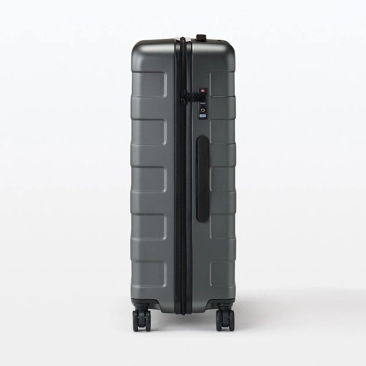 Hard Shell Suitcase - 75L (71.5cm) - Image 61