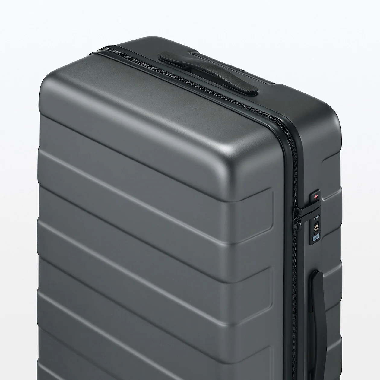 Hard Shell Suitcase - 75L (71.5cm) - Image 64