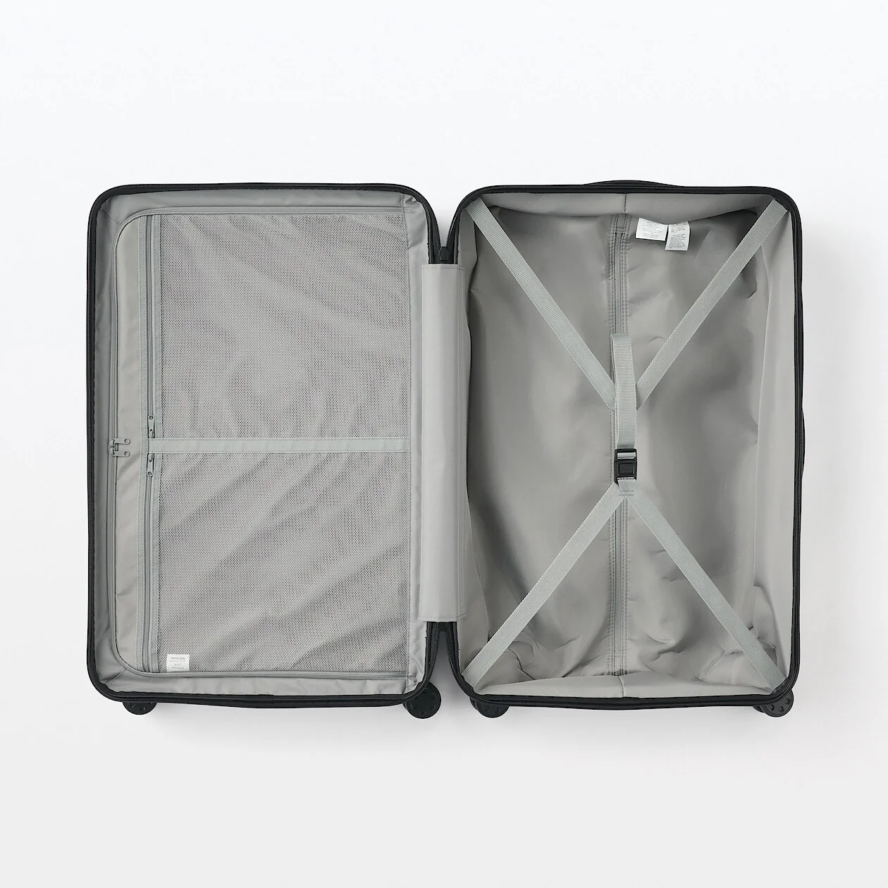 Hard Shell Suitcase - 75L (71.5cm) - Image 65