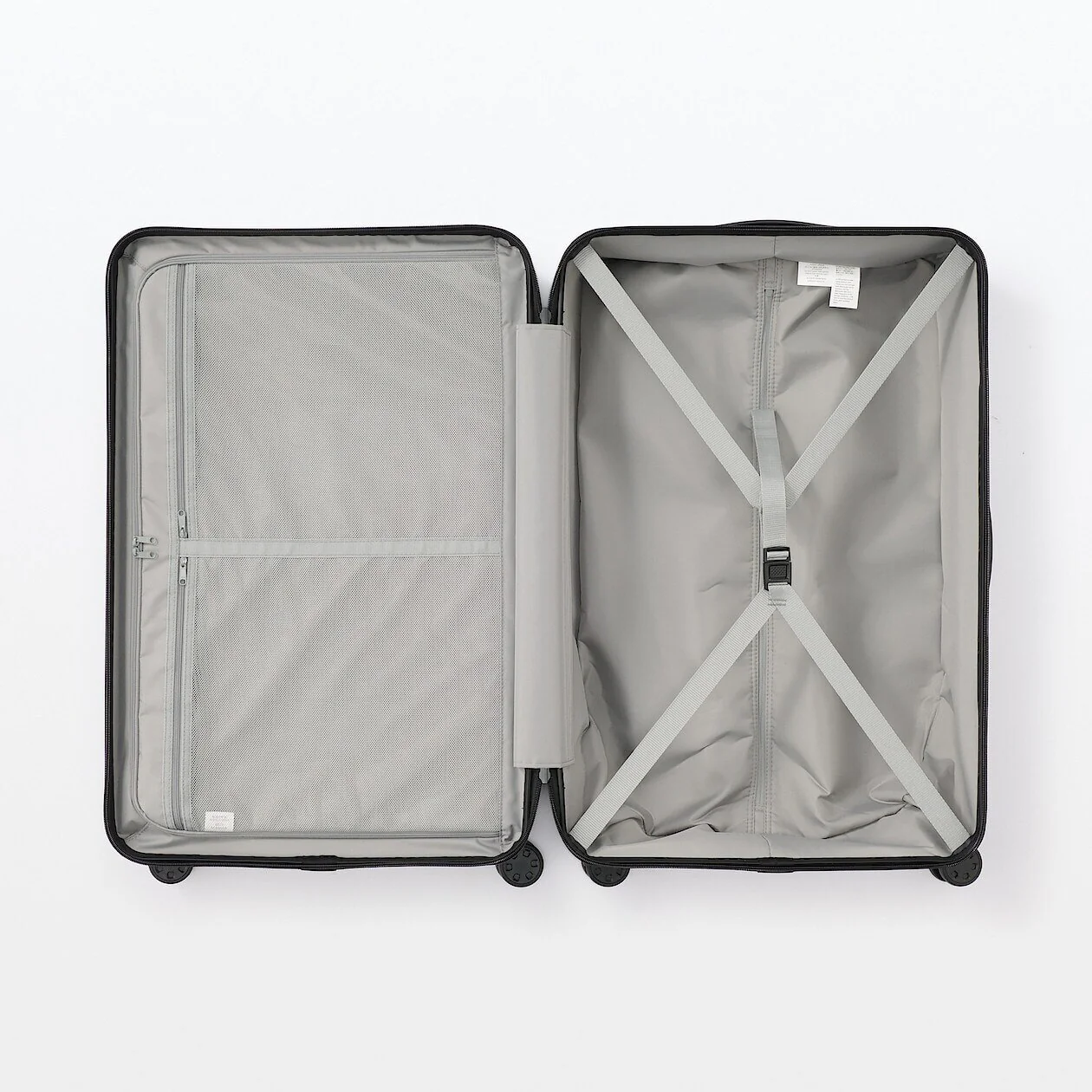 Hard Shell Suitcase - 75L (71.5cm) - Image 7
