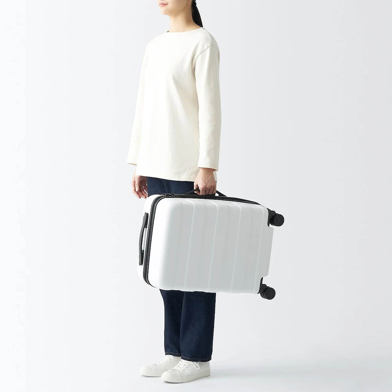 Limited Edition Hard Shell Suitcase - 36L (54cm) - Image 40