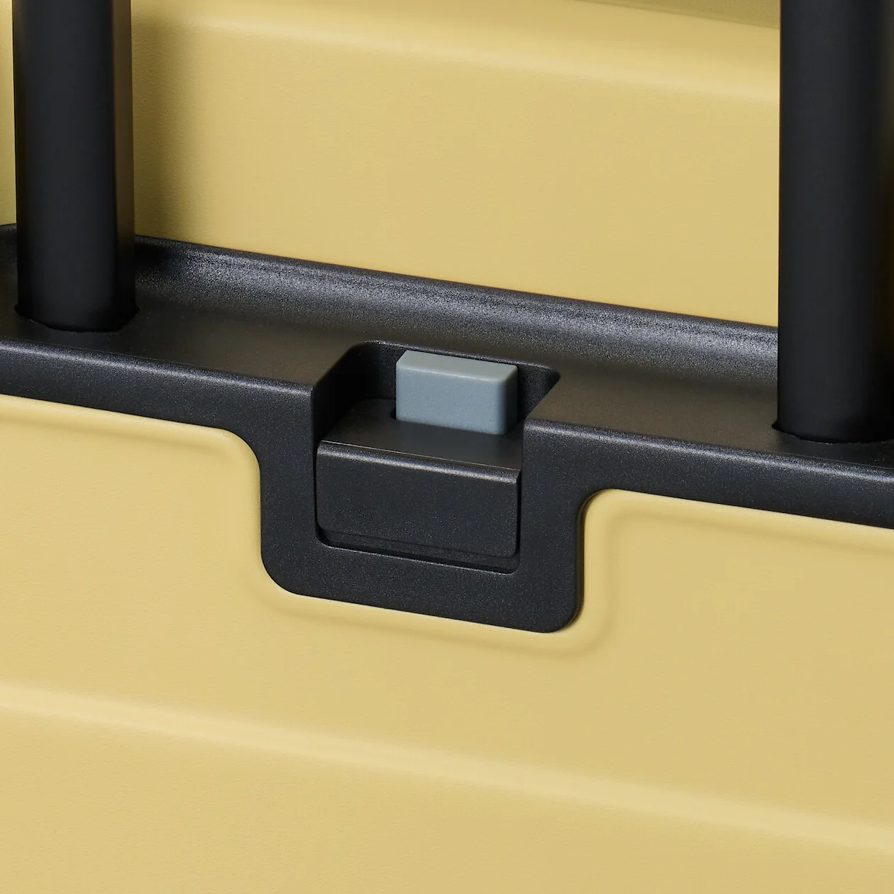 Limited Edition Hard Shell Suitcase - 36L (54cm) - Image 75