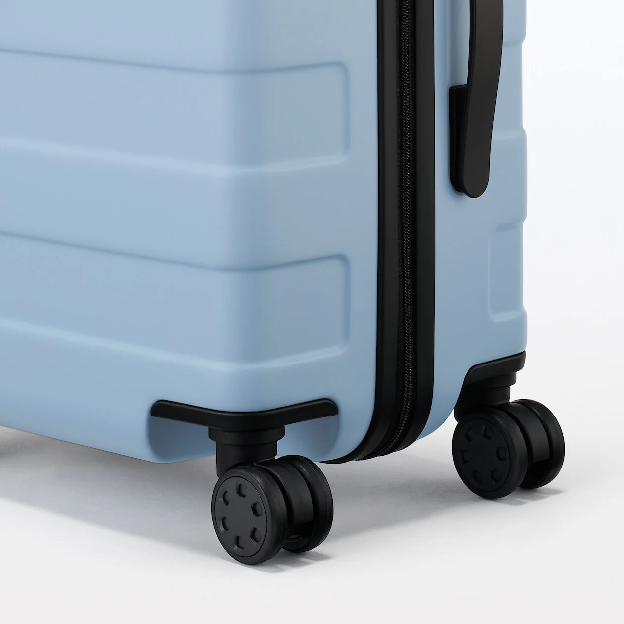 Limited Edition Hard Shell Suitcase - 36L (54cm) - Image 9