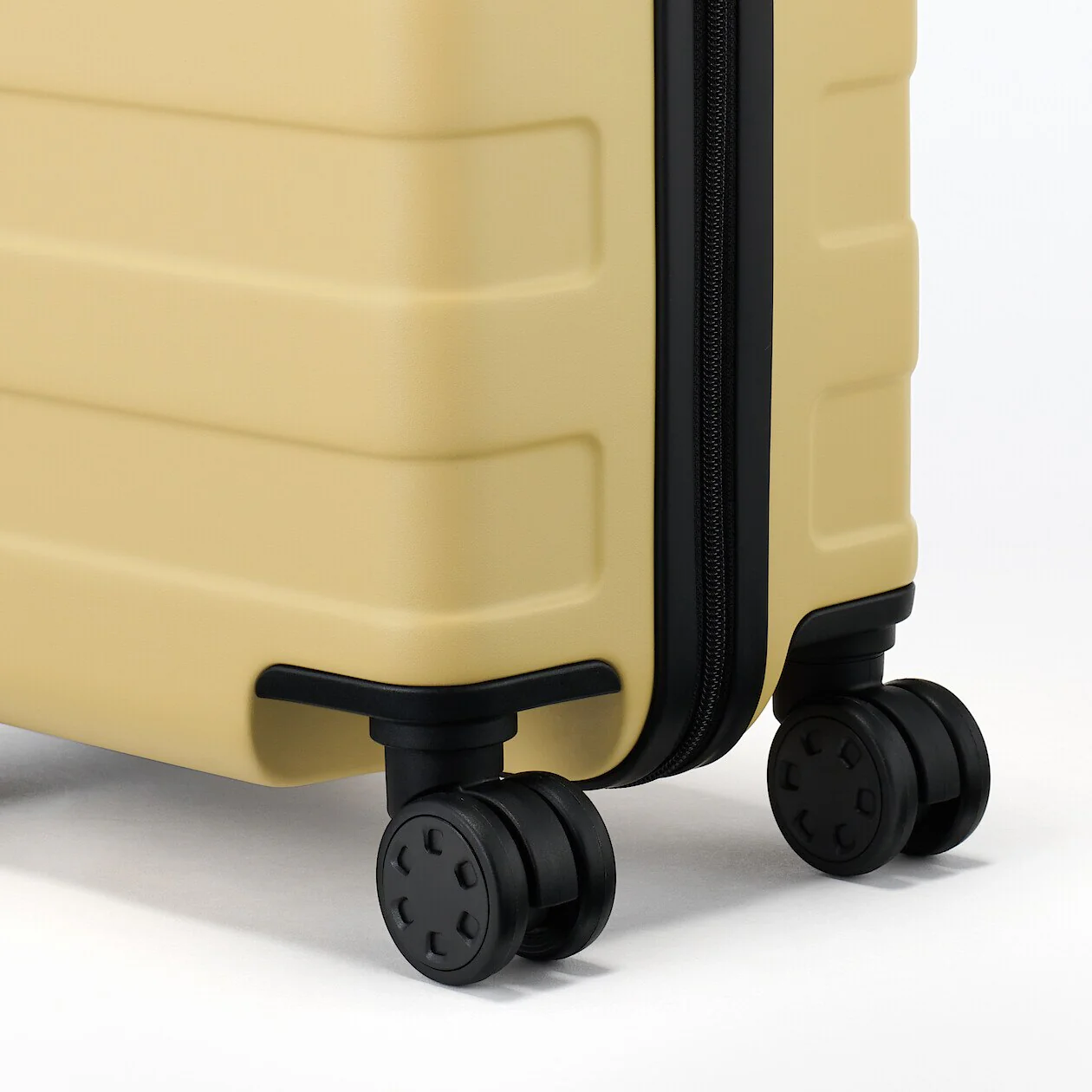 Limited Edition Hard Shell Suitcase - 20L (47cm) - Image 28