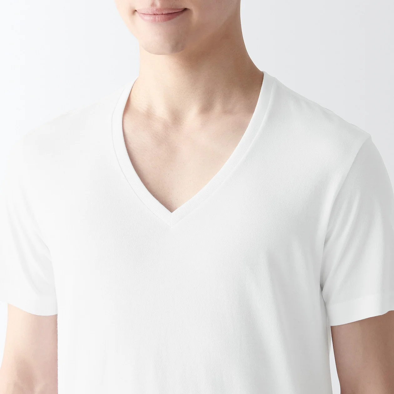 Side Seamless Cotton V-Neck T-Shirt (2 Pack) - Image 12