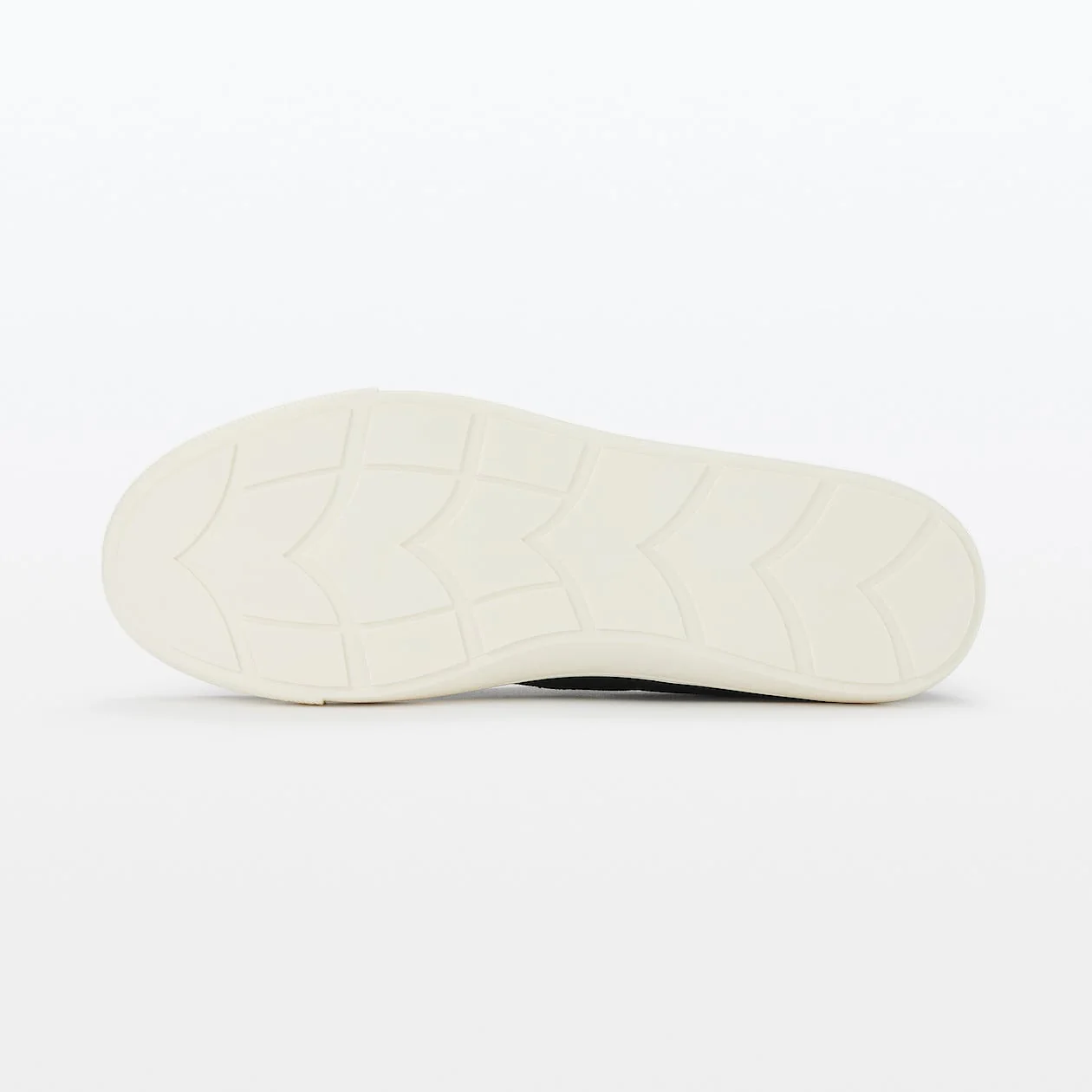 Less Tiring Slip On Sneakers - Image 6