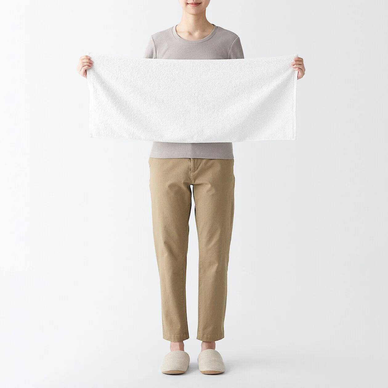 Pile Weave Thick Face Towel - Image 8