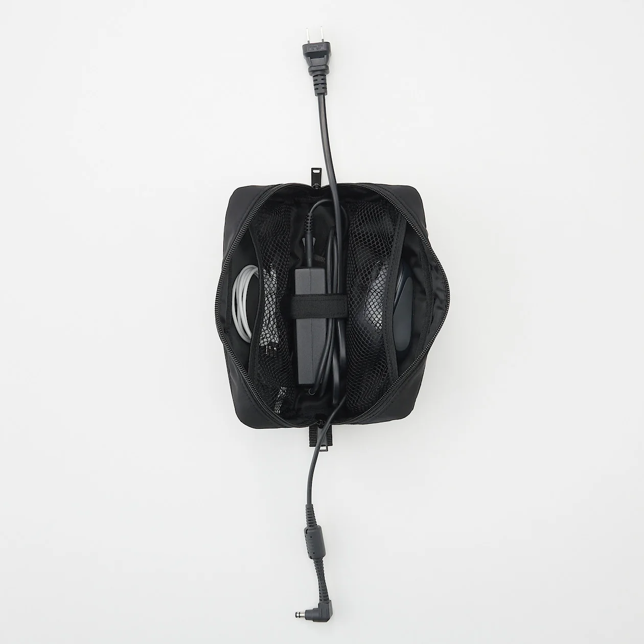 Lightweight Gadget Pouch - Image 9