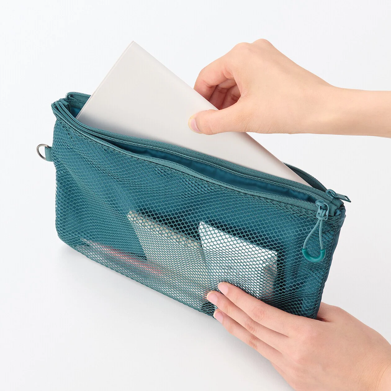 Compact Two-Zipper Travel Pouch - Image 90