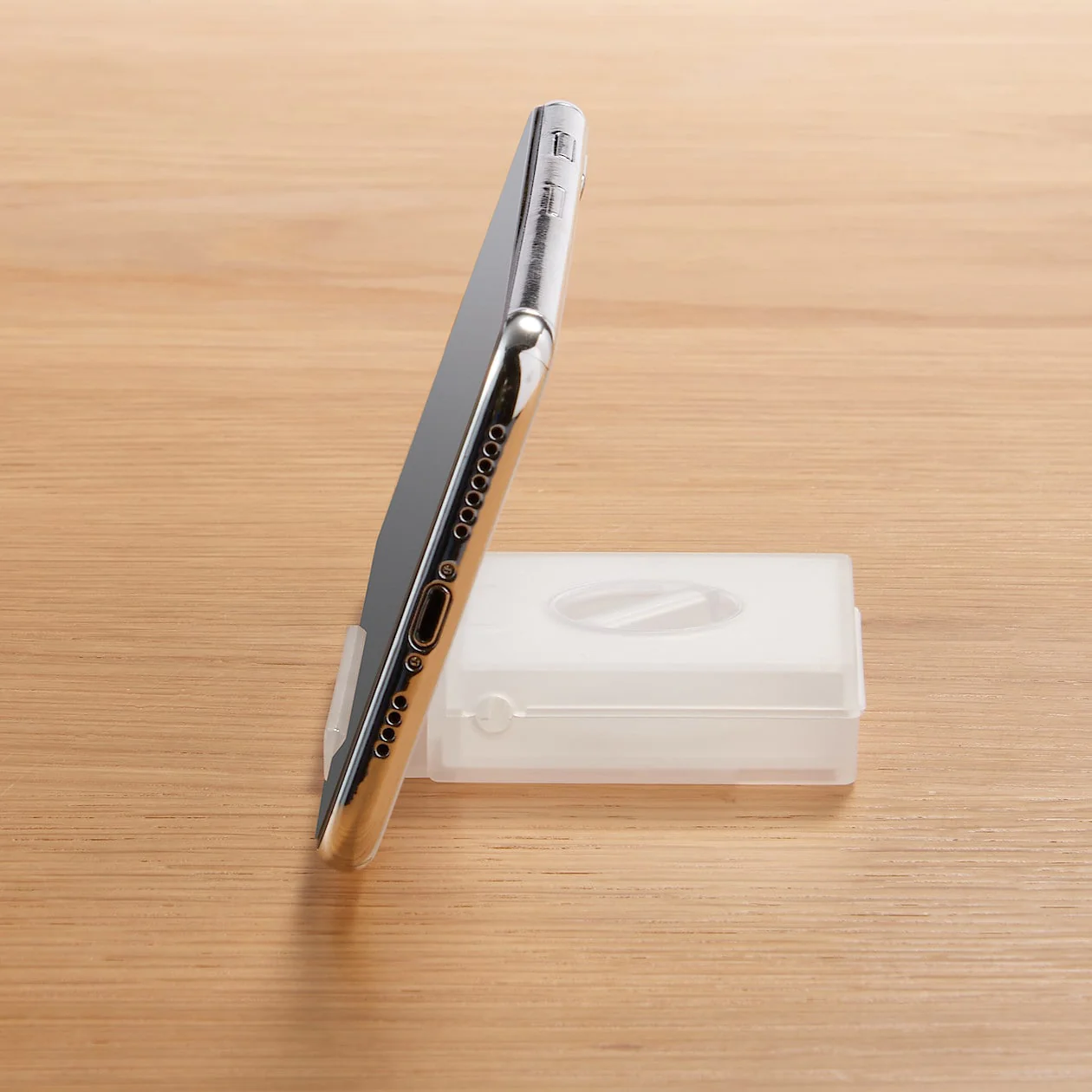 Polypropylene Cable Case With Stand - Clear - Image 5